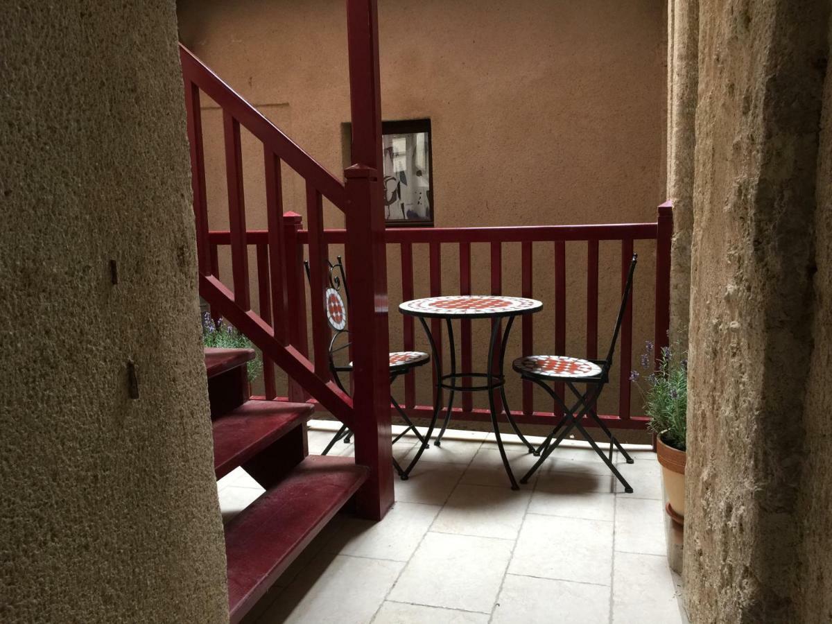 La Porte Rouge Pézenas المظهر الخارجي الصورة